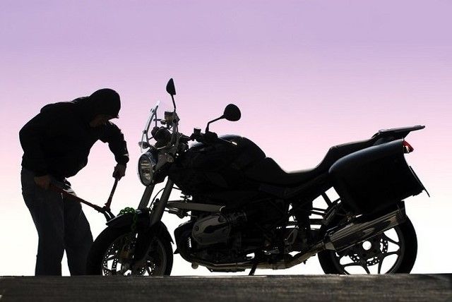 Góc Nhìn Chuyên Sâu: Tại Sao Giấc Mơ Mất Xe Lại Quan Trọng?